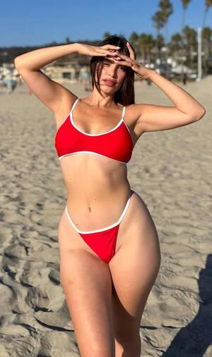 Original 705 px/ 1189 px