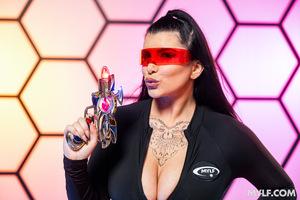 Original 1620 px/ 1081 px