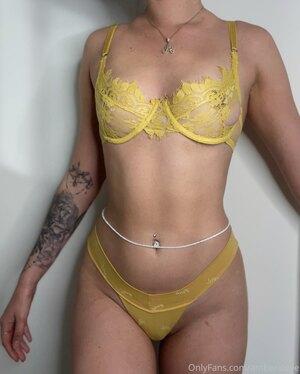 Original 2316 px/ 2887 px