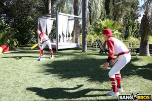 Original 2000 px/ 1333 px