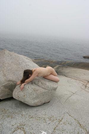 Original 2048 px/ 3072 px