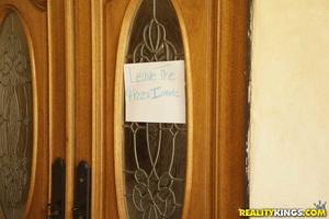 Original 3840 px/ 2560 px