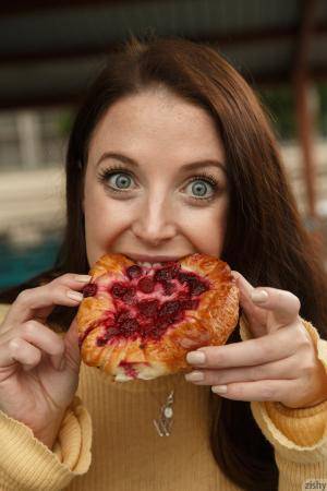 Original 1280 px/ 1920 px