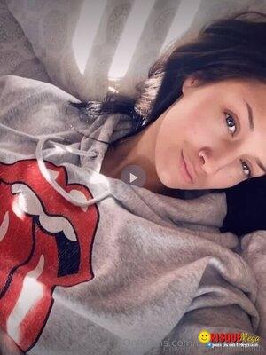 Original 577 px/ 770 px