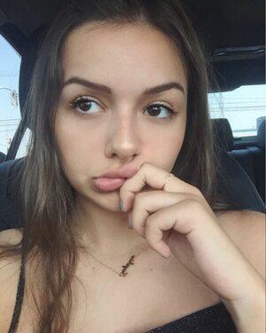 Original 838 px/ 1048 px