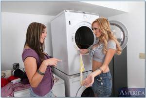 Original 850 px/ 571 px