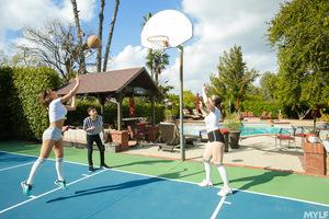 Original 900 px/ 600 px