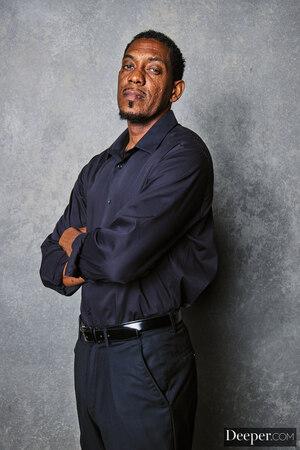 Original 2000 px/ 2999 px