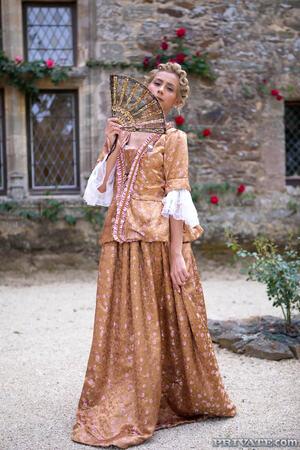 Original 1067 px/ 1600 px