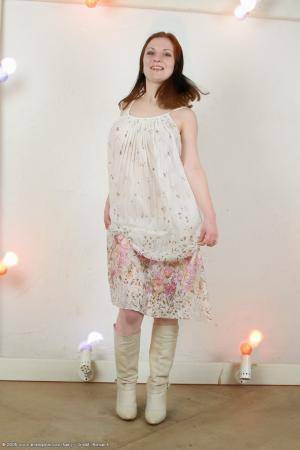 Original 682 px/ 1024 px