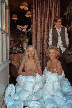 Original 2160 px/ 3239 px