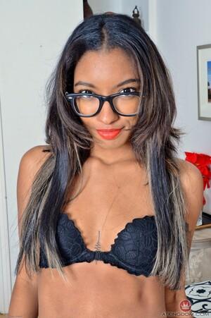 Original 1064 px/ 1600 px