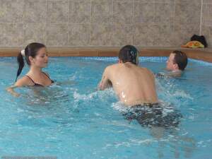 Original 1600 px/ 1200 px