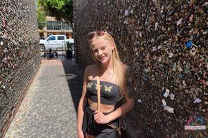 Original 3000 px/ 2000 px