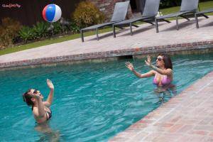 Original 3000 px/ 2000 px