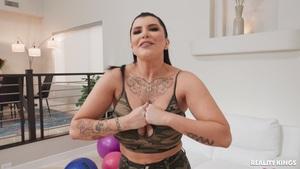 #RealityKings - Romi Rain - Drilling The Slutty Sergeant