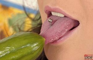 Original 2000 px/ 1304 px