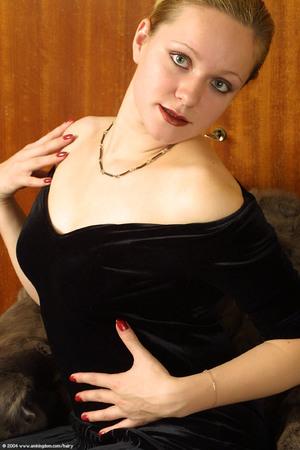 Original 682 px/ 1024 px