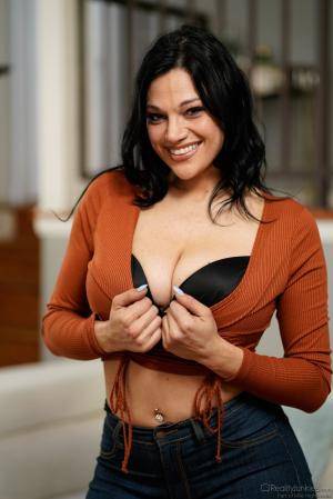 Original 1280 px/ 1919 px