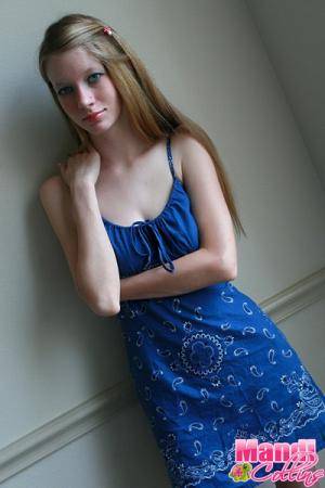 #MandiCollins Set 12 Mandi Collins - Blue dress