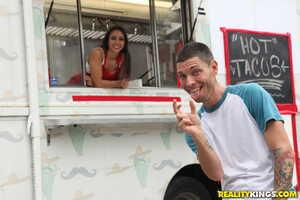 Original 1903 px/ 1269 px