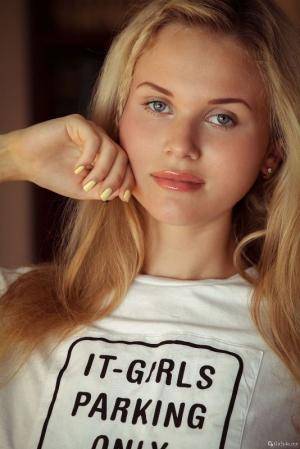 Original 534 px/ 800 px