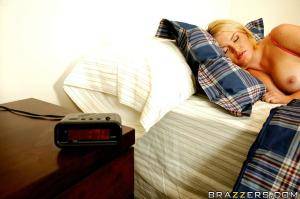 Original 900 px/ 599 px