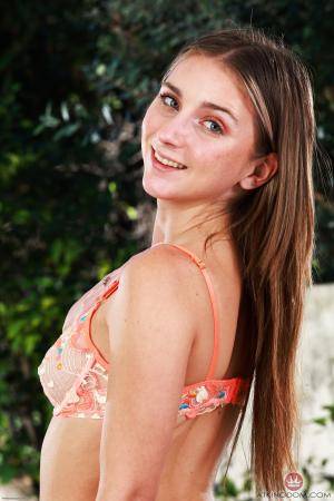 Original 2000 px/ 3000 px