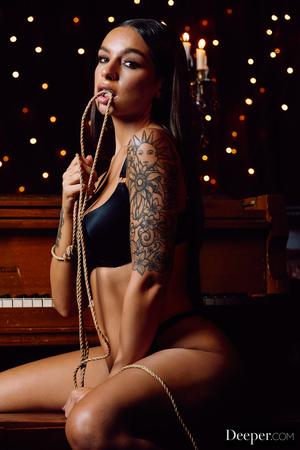 Original 2000 px/ 3000 px