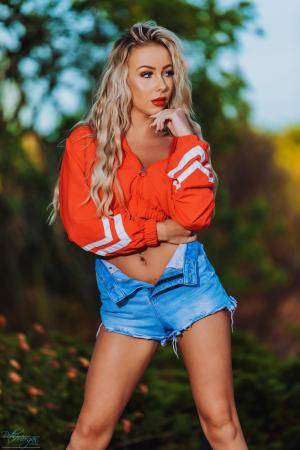 Original 3000 px/ 4500 px