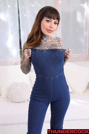 Original 1667 px/ 2500 px