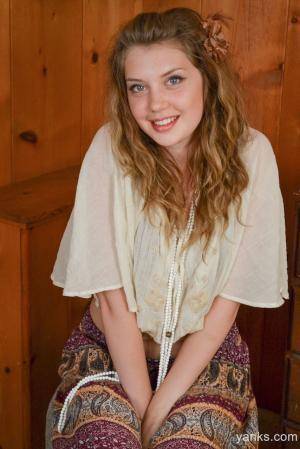 Original 854 px/ 1280 px