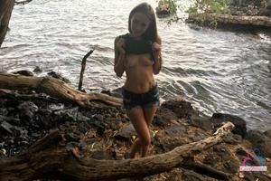 Original 3000 px/ 2000 px