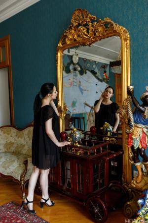 Original 3300 px/ 4950 px