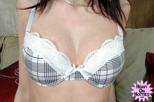 Original 1600 px/ 1064 px