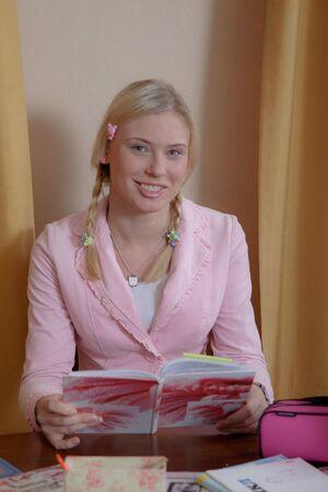 Original 683 px/ 1024 px