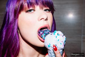 Original 2999 px/ 2000 px