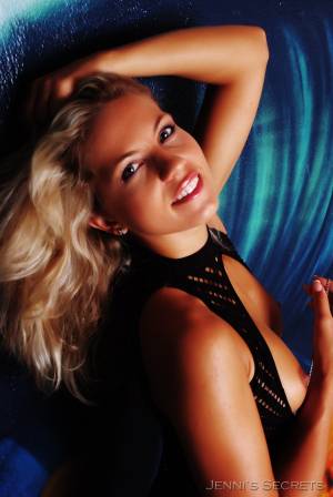 Original 2141 px/ 3200 px