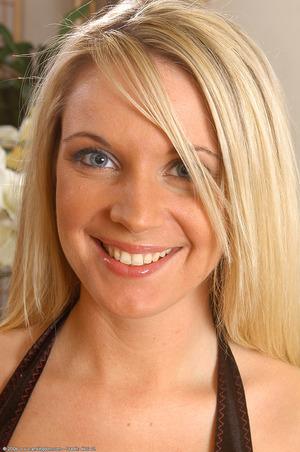 Original 680 px/ 1024 px