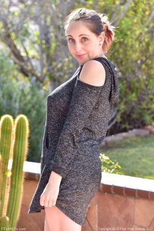 Original 852 px/ 1280 px