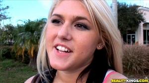 Original 3840 px/ 2160 px