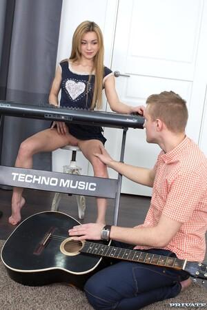 Original 1200 px/ 1800 px