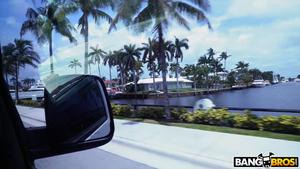 Original 1280 px/ 720 px