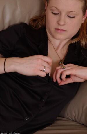 Original 787 px/ 1200 px