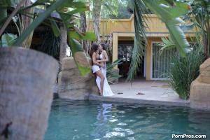 Original 1500 px/ 1000 px