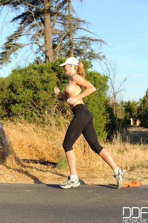 Original 1331 px/ 2000 px