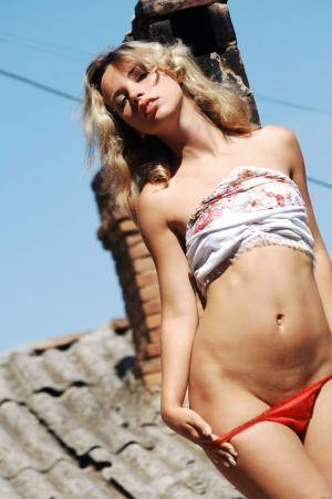 Original 851 px/ 1280 px