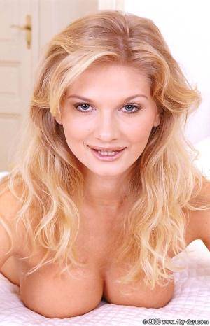 Original 658 px/ 1024 px