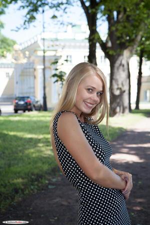 Original 3744 px/ 5616 px