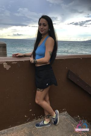 Original 2000 px/ 3000 px